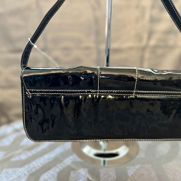 Ladies Sleek Black Dinner Purse/Bag with a Faux Buckle, There's Clasp Underneath - Picture 6 of 16